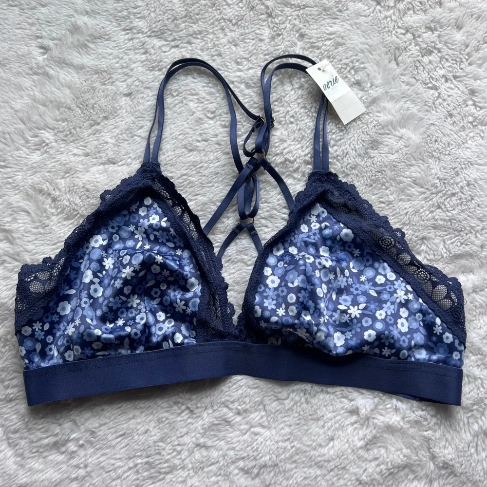 Aerie Women's Navy Blue Floral Lace Strappy Bralette Size Medium NWT 3316-437